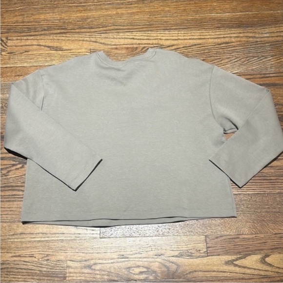 Long Sleeve Oversized Top - New - Picture 4 of 4